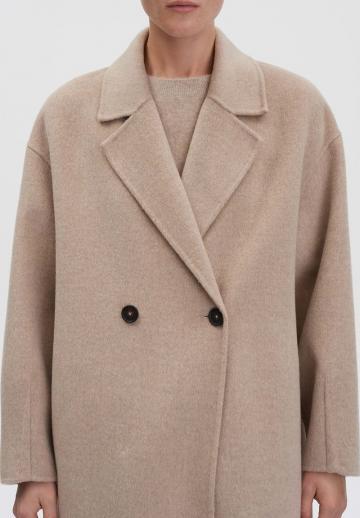 Шерстяное пальто