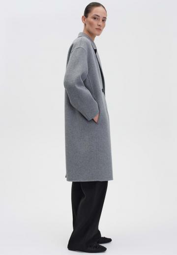 Шерстяное пальто