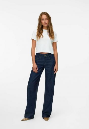 Свободные джинсы