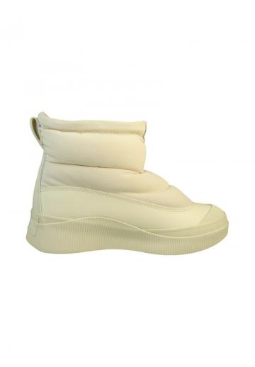 Зимние ботинки