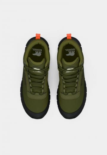 Походные ботинки