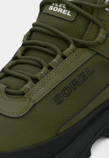 Походные ботинки