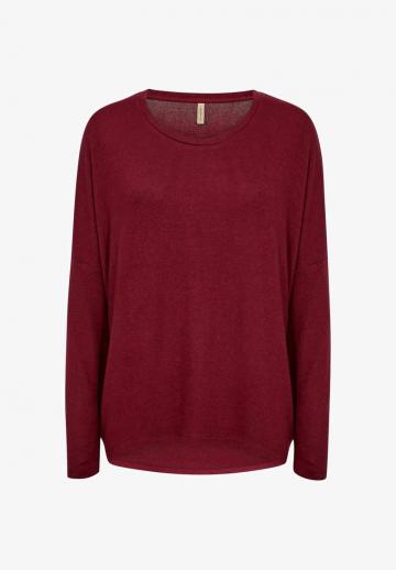 Длинный пуловер