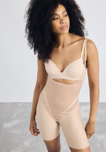 Корректирующее белье