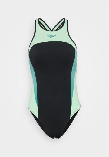 Слитный купальник