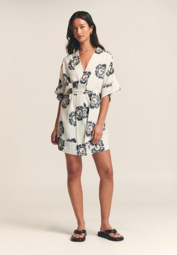 Короткое платье