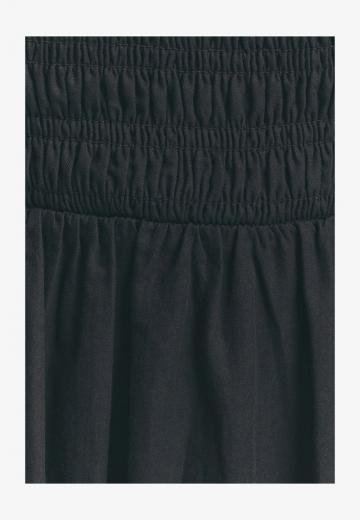 Платье без бретелек