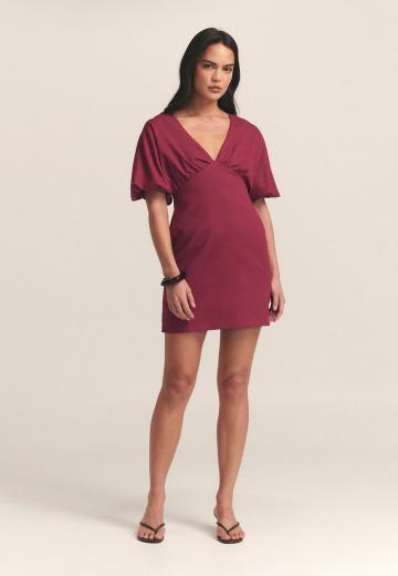 Короткое платье