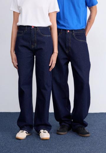 Свободные джинсы