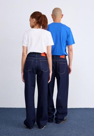 Свободные джинсы