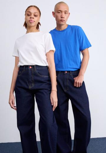 Свободные джинсы