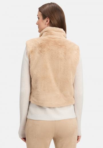 Пуховой жилет