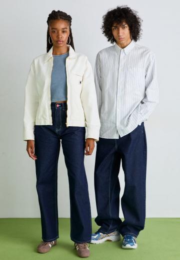 Свободные джинсы