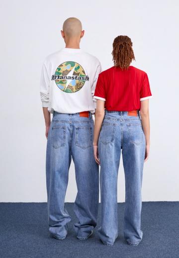 Прямые джинсы