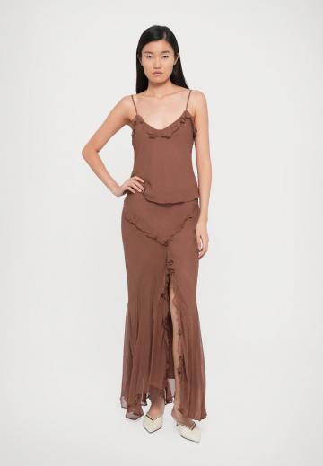 Топ на бретельках