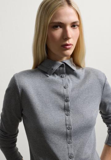 Вязаная кофта