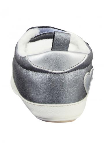 Детская обувь