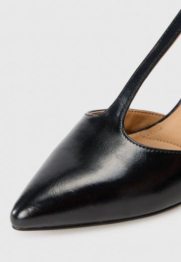 Туфли с ремешком