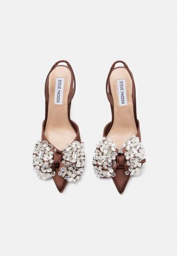 Туфли на высоком каблуке