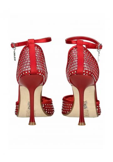 Туфли на высоком каблуке