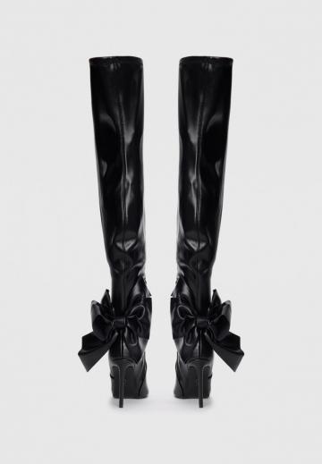 Высокие сапоги