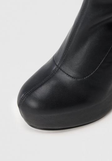 Сапоги на платформе