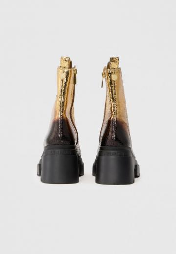 Полусапожки на высоком каблуке