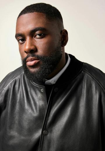 Куртка бомбер