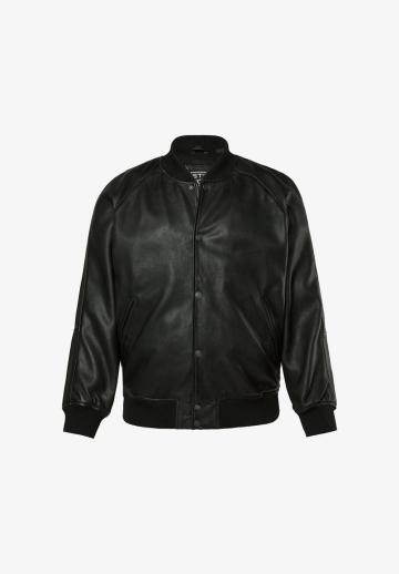 Куртка бомбер