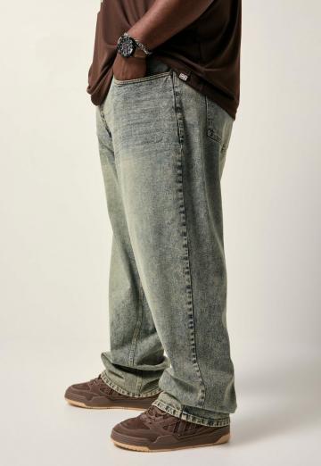 Прямые джинсы