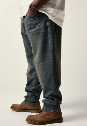 Прямые джинсы