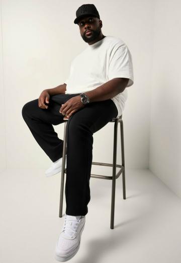 Спортивные штаны