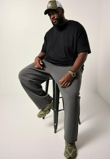 Спортивные штаны