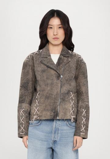 Кожаная куртка