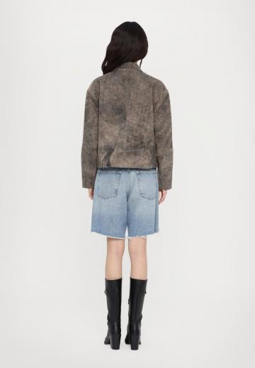 Кожаная куртка