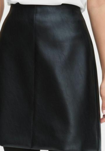 Кожаная юбка