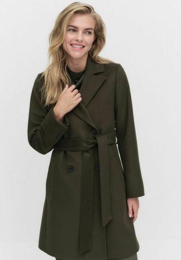 Шерстяное пальто