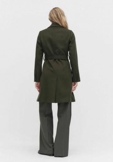 Шерстяное пальто