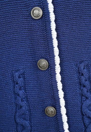 Вязаная кофта