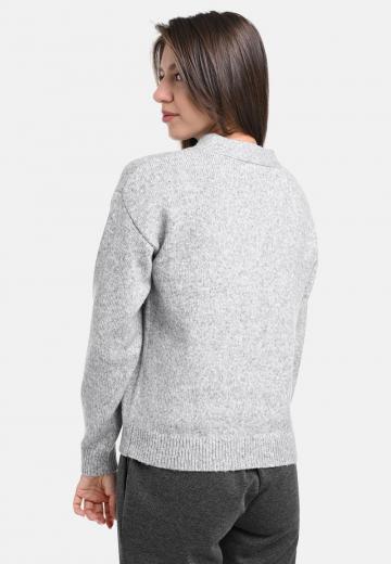 Пуловер с вырезом V