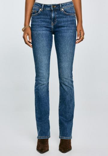 Клешеные брюки