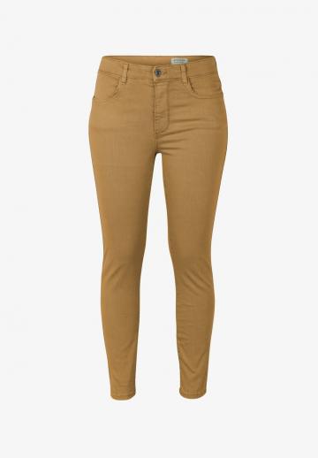 Короткие джинсы