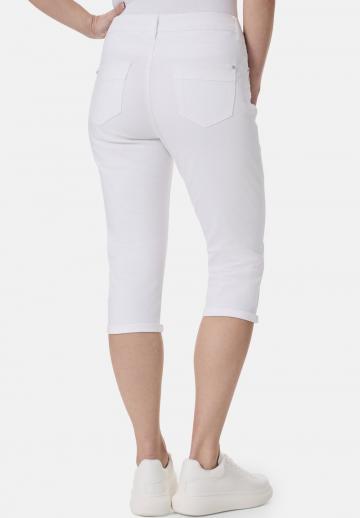 Короткие джинсы