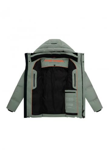 Зимняя куртка