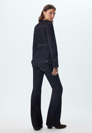 Джинсовая жилетка