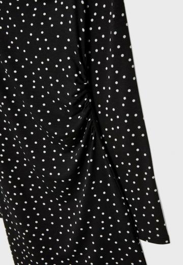 Платье футляр