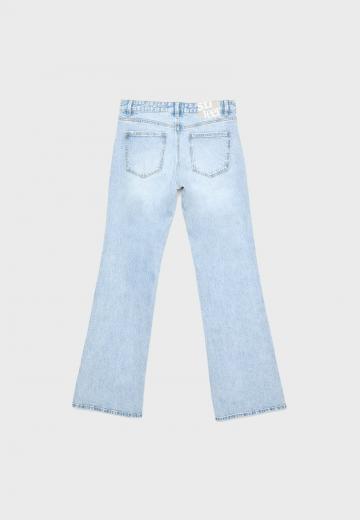 Клешеные джинсы