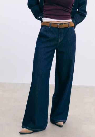 Клешеные джинсы