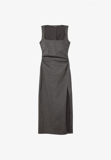 Платье футляр