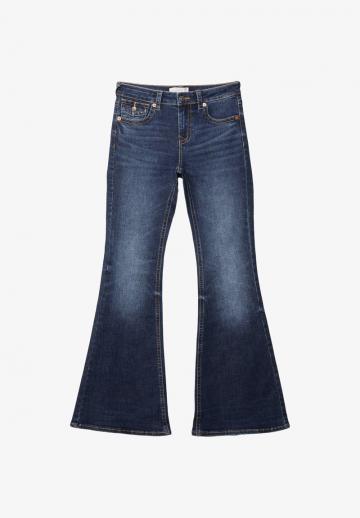 Клешеные джинсы